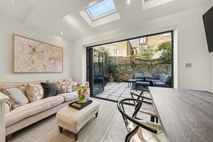 Photo 6- click for photo gallery